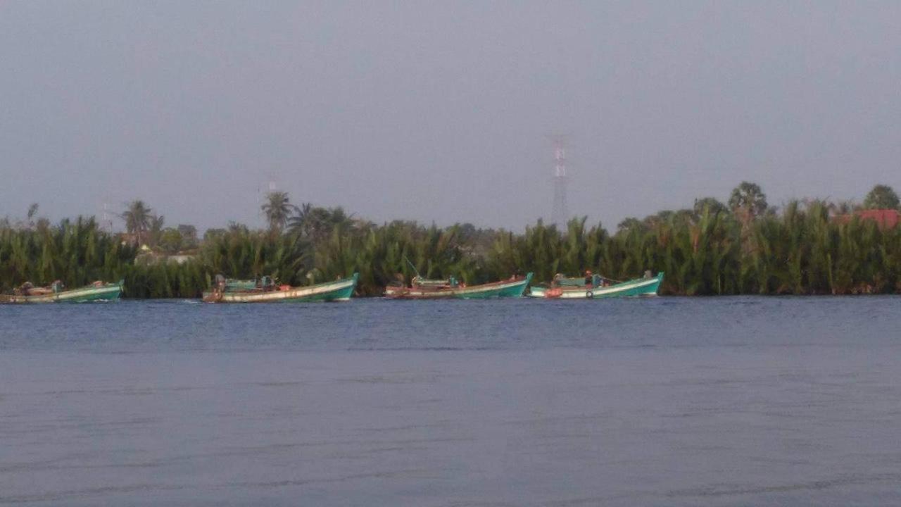 Kampot River Bungalow By Mama 호텔 외부 사진